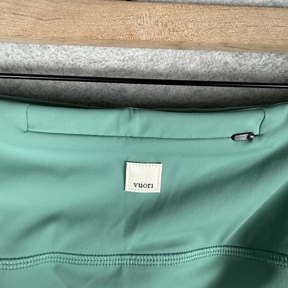 Vuori Pants Womens Large Green Leggings Gym Running Yoga Pockets 7/8 Preppy - Picture 5 of 12